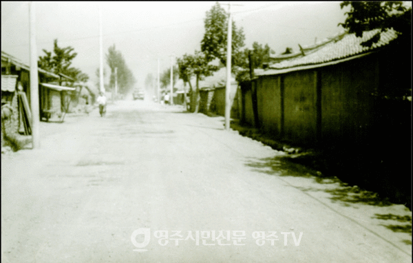 풍덕방직 앞 거리(1960년)