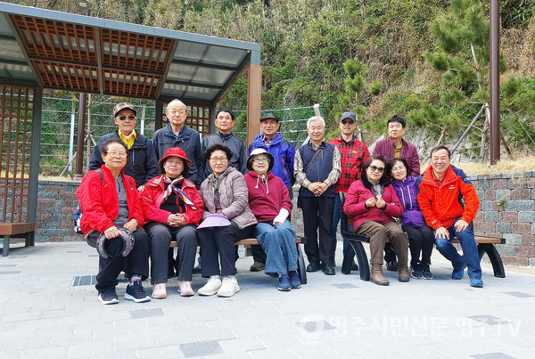 금계교회 신우들과 함께