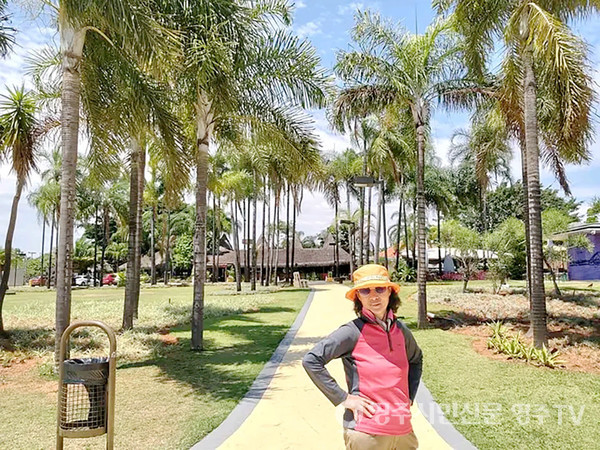 브라질 리우데자네이루 광장에서(2019년 10월)