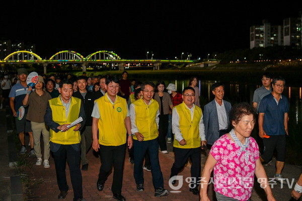 (좌) 김문수 보건소장, 손성호 시의원, 유정근 권한대행, 임병하 경북도의원