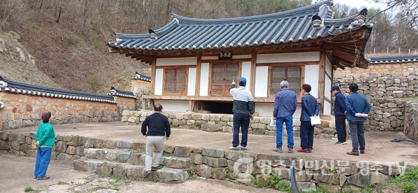 성이성이 노후에 살았다는 이산면 신암리 '계서정'